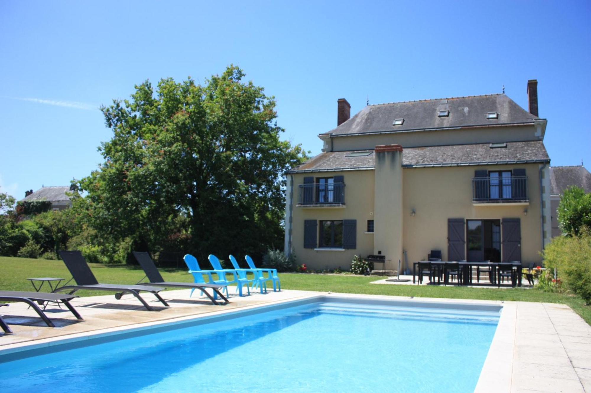 Villa Le Printemps, Maison 15 Pers Avec Piscine Cheviré-le-Rouge 外观 照片